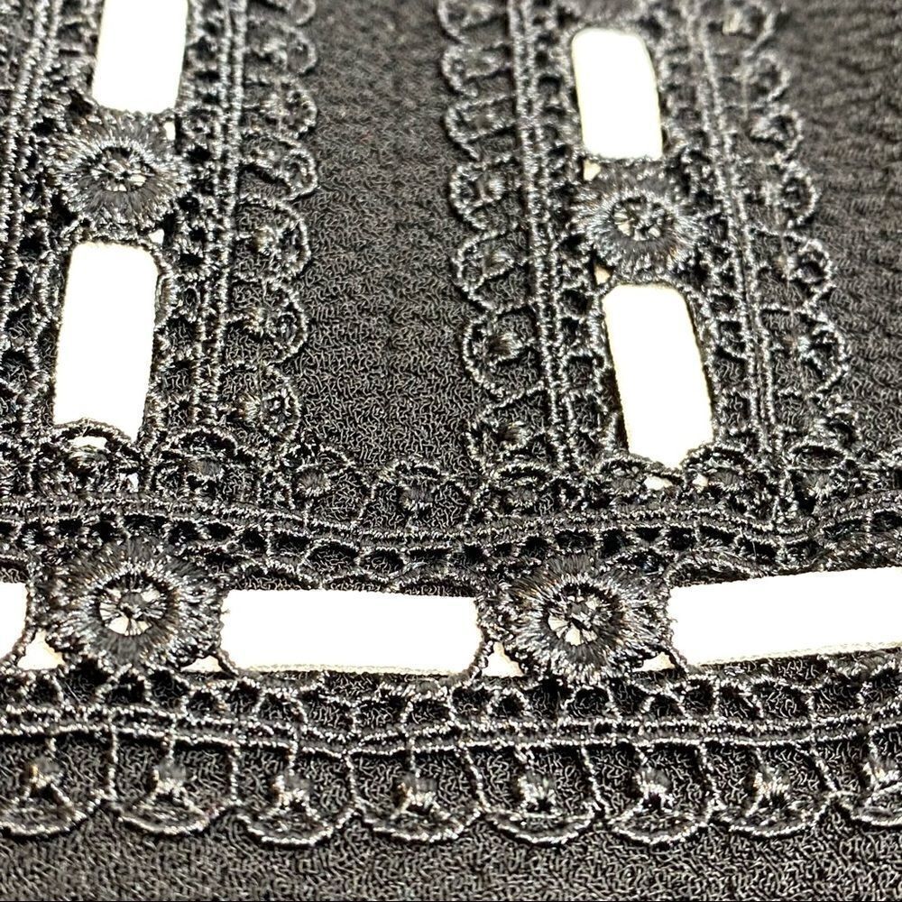 Karl Lagerfeld black with white trim V-neck bell sleeve dress size 2 - Picture 16 of 16